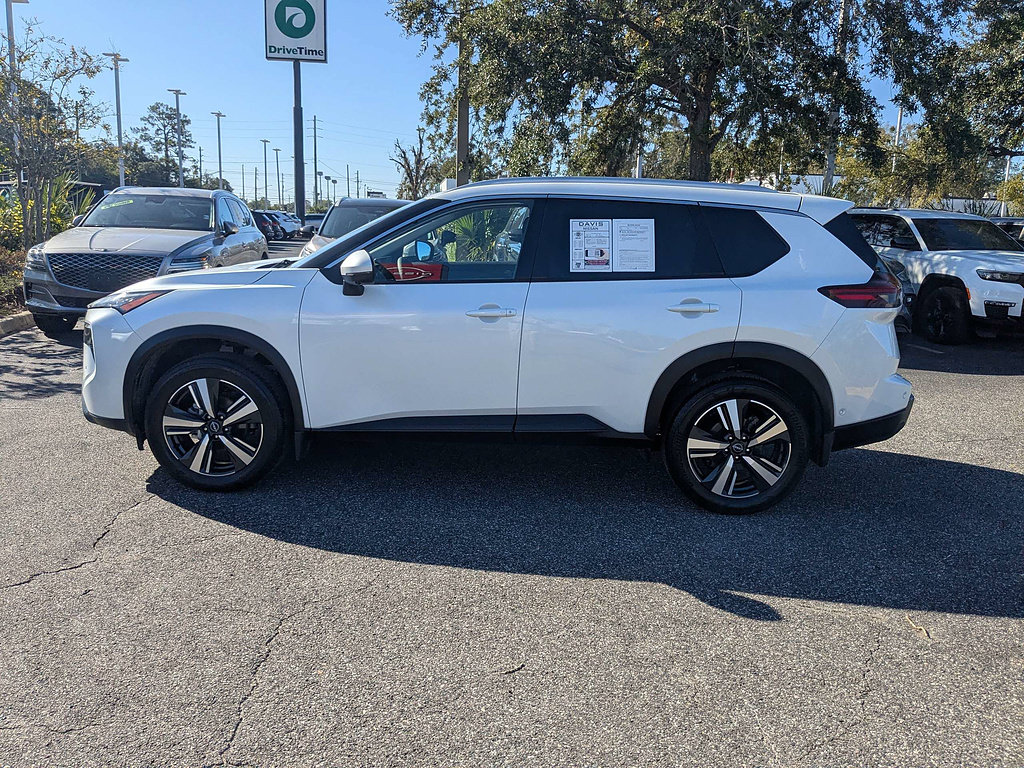 Certified 2025 Nissan Rogue SL w/ SL Premium Package FWD image 8
