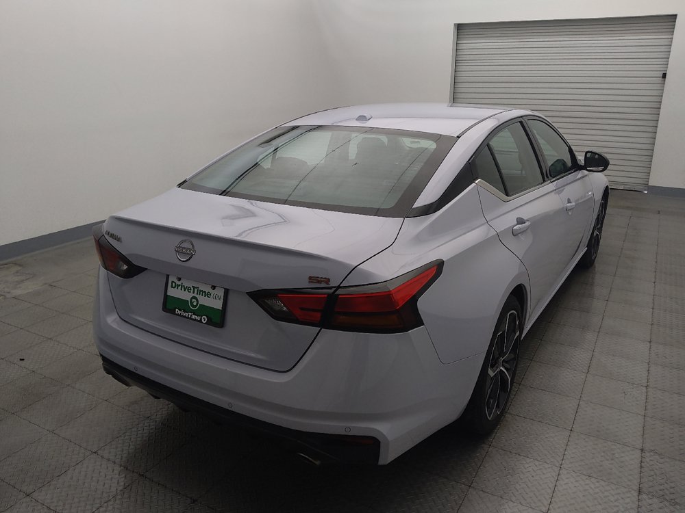 Used 2025 Nissan Altima 2.5 SR FWD image 7