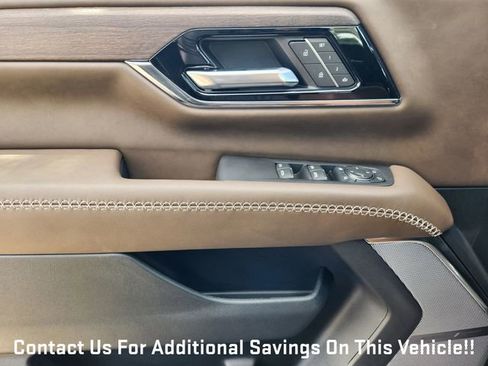 New 2026 GMC Yukon XL Denali Ultimate w/ LPO, Floor Liner Package AWD/4WD image 18