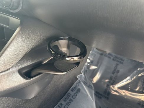 Used 2017 MAZDA MX-5 Miata Sport image 14