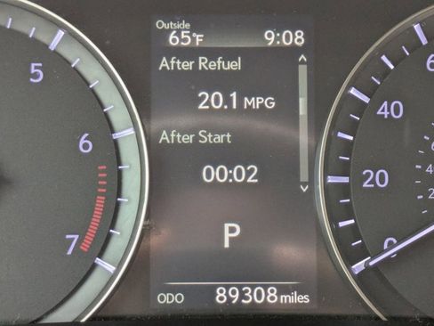 Used 2018 Lexus RX 350L w/ Premium Package image 6