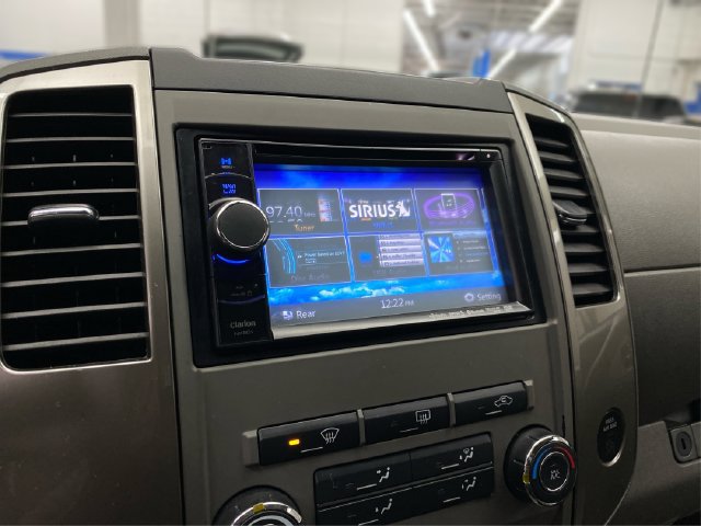 Used 2012 Nissan Frontier SL w/ Moonroof Pkg AWD/4WD image 31