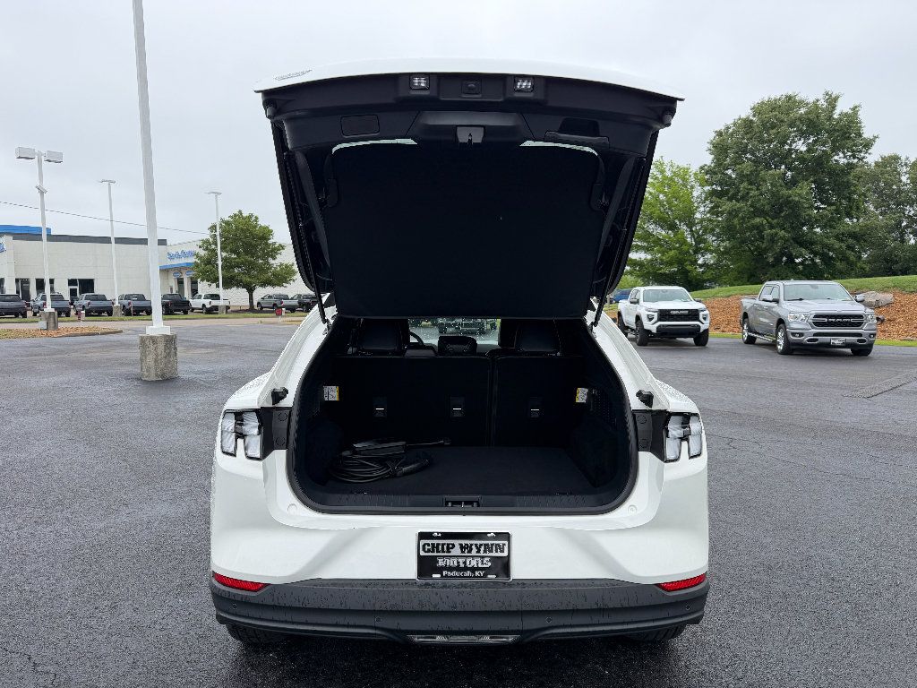 Used 2024 Ford Mustang Mach-E Select AWD/4WD image 10