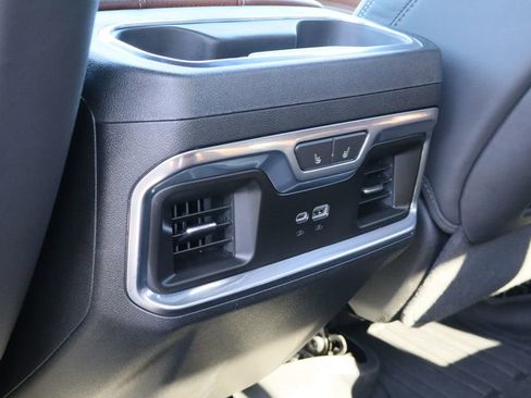 Used 2024 GMC Sierra 2500 Denali Ultimate image 27