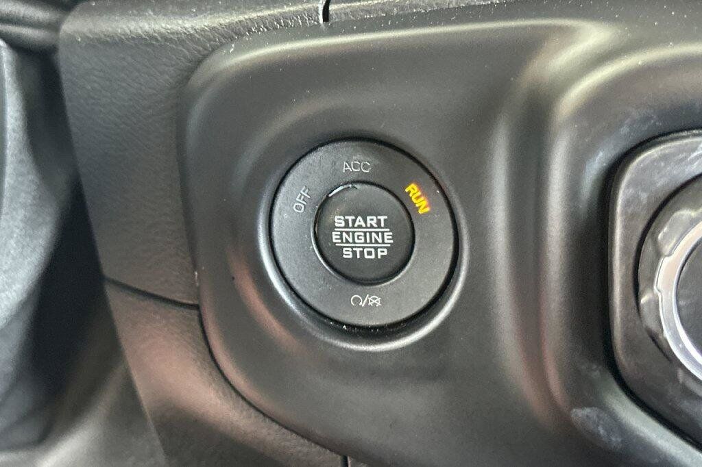 Used 2021 Jeep Wrangler Unlimited Sport AWD/4WD image 22