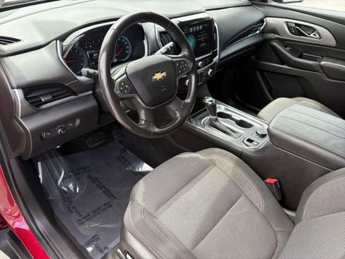 Used 2018 Chevrolet Traverse LT FWD image 28