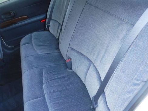 Used 2001 Buick Le Sabre Custom FWD image 15