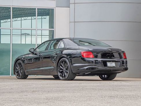 New 2026 Bentley Flying Spur Plug-In Hybrid image 3