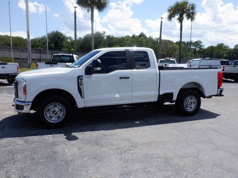 Used 2024 Ford F250 XL w/ XL Chrome Package RWD image 2