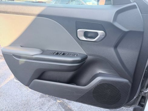 Used 2025 Kia K4 FWD image 18