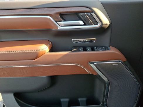 New 2026 GMC Sierra 1500 Denali Ultimate image 9