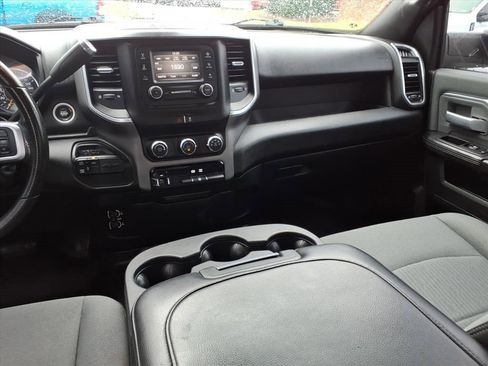 Used 2021 RAM 2500 Big Horn image 16