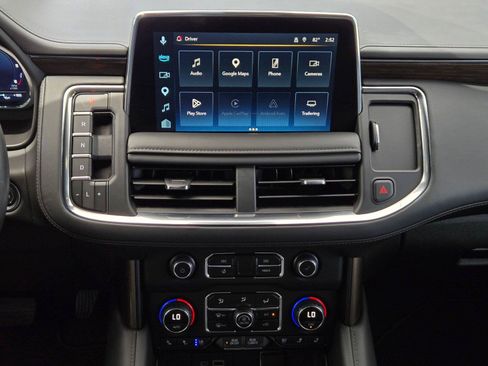 Used 2024 Chevrolet Suburban High Country w/ Max Trailering Package AWD/4WD image 17