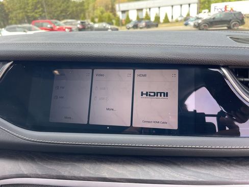 Used 2024 Jeep Grand Cherokee Limited 4xe image 14