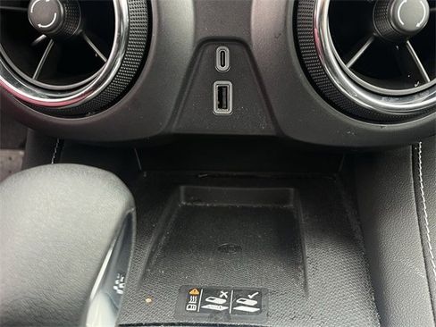 Used 2023 Chevrolet Blazer LT w/ Convenience Package image 22