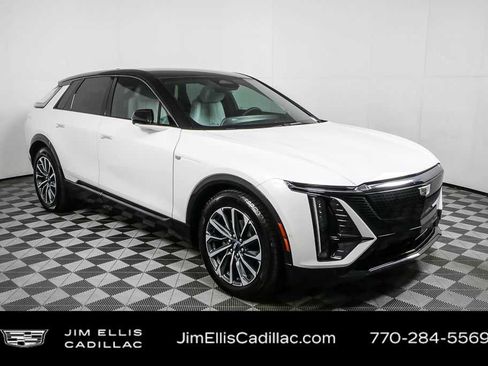 Certified 2024 Cadillac Lyriq Sport image 27