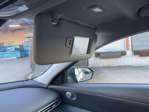 Used 2024 Hyundai Elantra SEL image 32