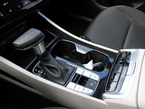 Used 2022 Hyundai Tucson SEL image 25