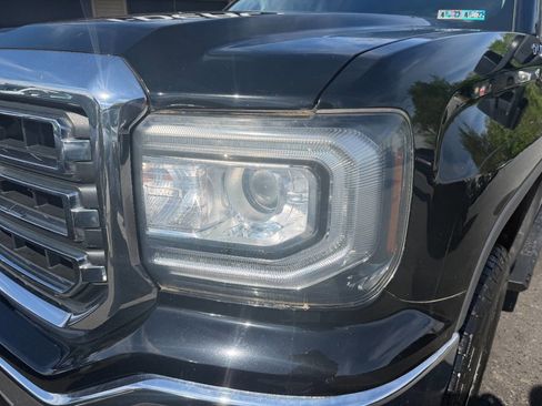 Used 2016 GMC Sierra 1500 SLE w/ SLE Value Package AWD/4WD image 2