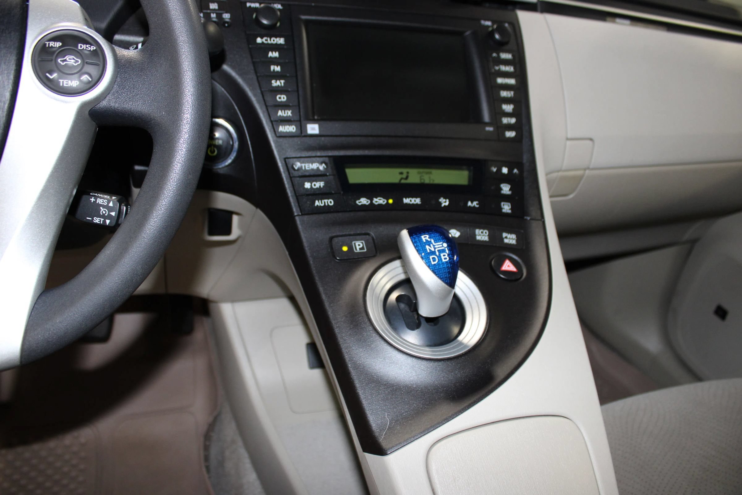 Used 2011 Toyota Prius Three w/ Navigation Pkg FWD image 15