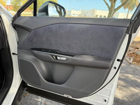 Used 2023 Lexus RZ 450e Premium w/ Accessory Package (Z1) image 18