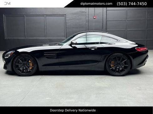 Used 2016 Mercedes-Benz AMG GT S image 4