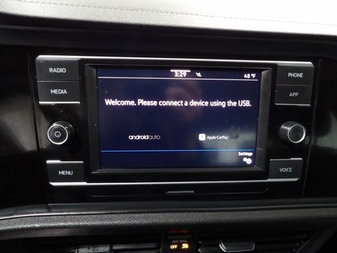 Used 2024 Volkswagen Jetta S image 17