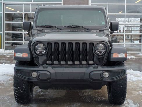 Used 2020 Jeep Wrangler Unlimited Willys image 10