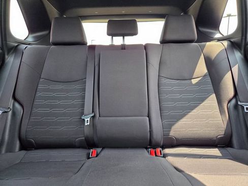 Used 2021 Toyota RAV4 SE w/ Weather & Moonroof Package AWD/4WD image 11