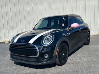 Used 2020 MINI Cooper 4-Door Hardtop video 2