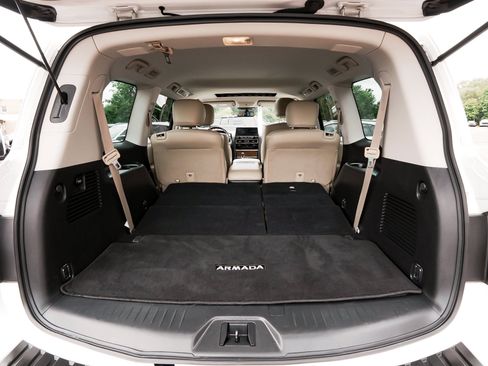Used 2023 Nissan Armada SL w/ Captain's Chairs Package AWD/4WD image 54