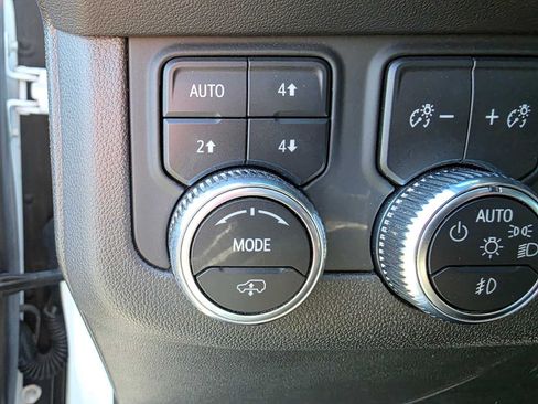 Used 2023 GMC Yukon AT4 w/ AT4 Premium Plus Package AWD/4WD image 24