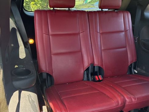 Used 2018 Dodge Durango R/T w/ Blacktop Package AWD/4WD image 12