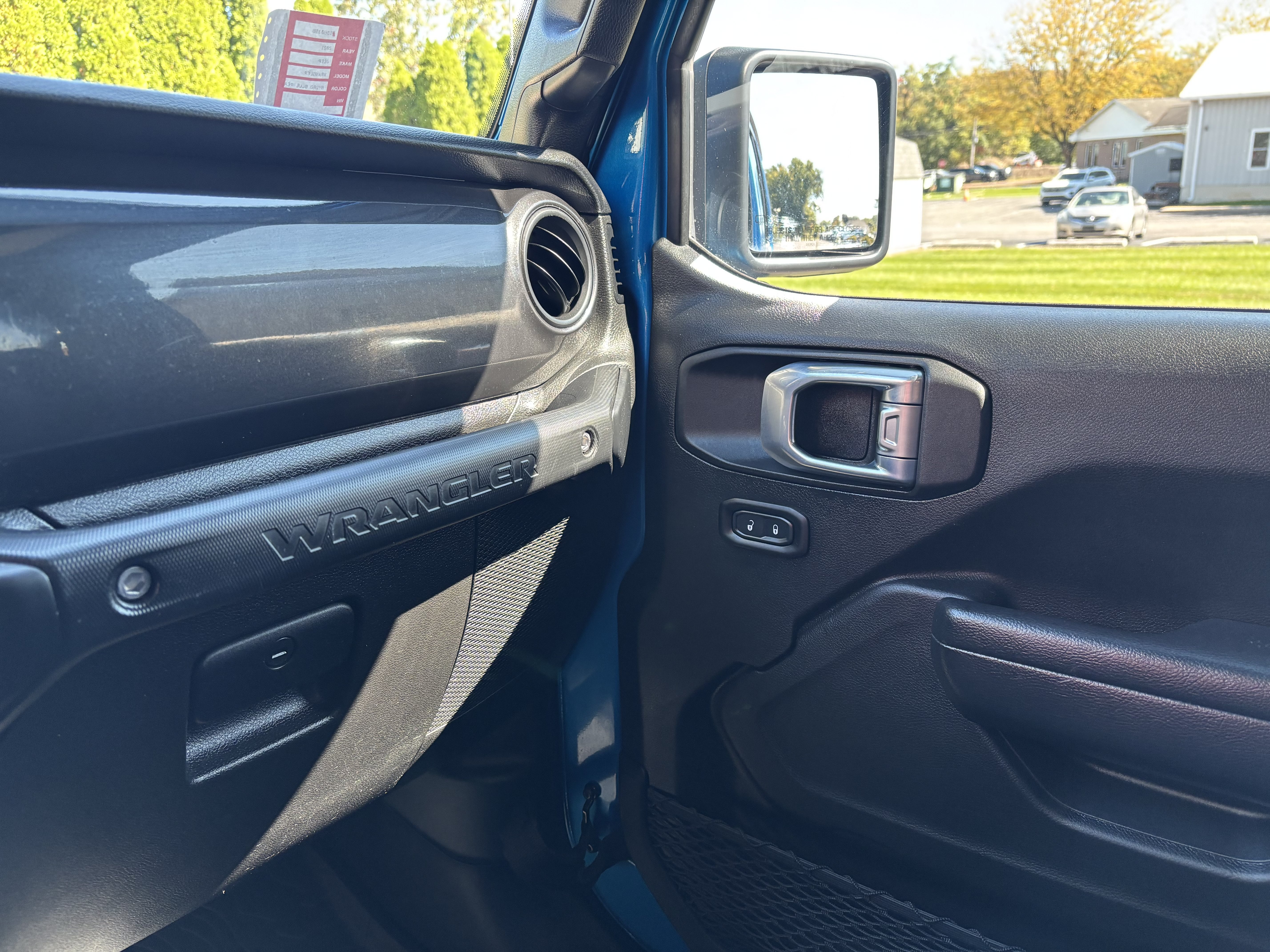 Used 2021 Jeep Wrangler Unlimited Sport w/ Dual Top Group AWD/4WD image 23
