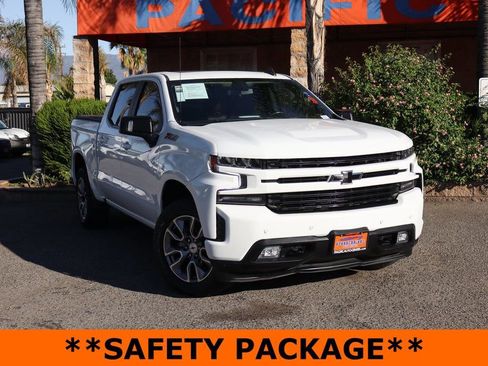 Used 2022 Chevrolet Silverado 1500 RST image 2