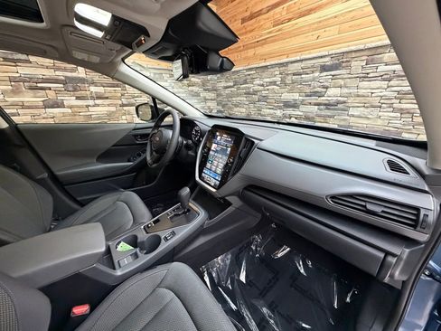 Used 2024 Subaru Crosstrek 2.0i Premium image 13