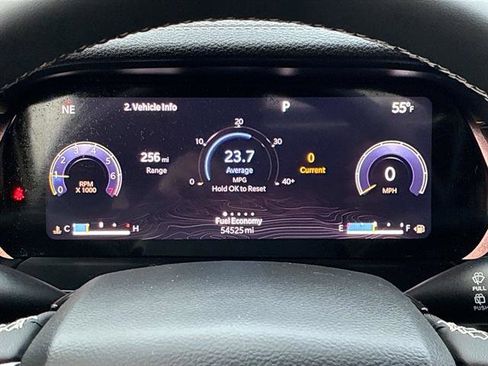 Certified 2023 Jeep Grand Cherokee Limited image 24