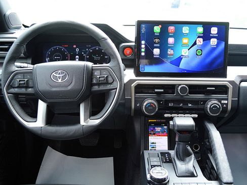 Used 2024 Toyota Tacoma TRD Off-Road w/ TRD Off Road Upgrade Package AWD/4WD image 19