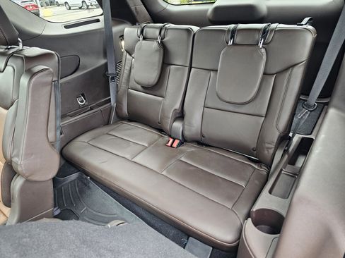 Used 2023 Ford Explorer King Ranch w/ Technology Package image 37