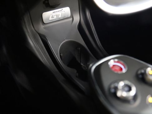 Used 2023 McLaren GT RWD image 31