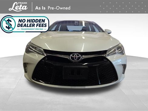 Used 2015 Toyota Camry SE FWD image 9