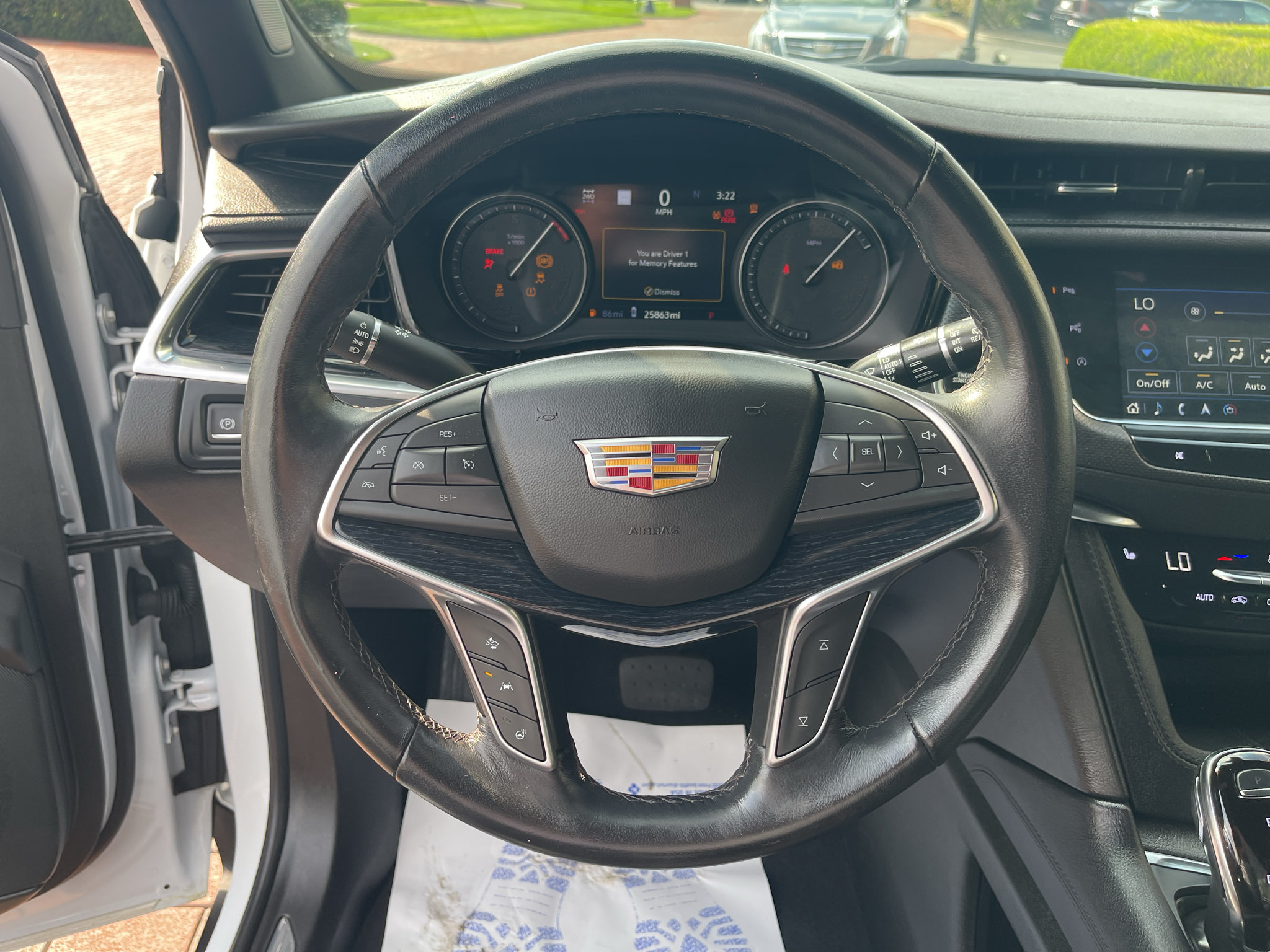 Used 2024 Cadillac XT5 Premium Luxury w/ Technology Package AWD/4WD image 18