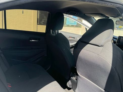 Used 2020 Toyota Corolla SE image 19