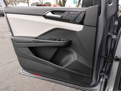 Certified 2025 Volkswagen Taos S image 22