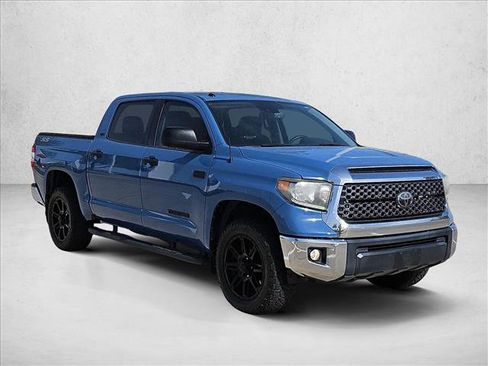 Used 2019 Toyota Tundra SR5 w/ SR5 Upgrade Package image 3