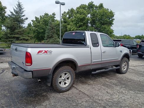 Used 2002 Ford F150 XLT AWD/4WD image 6