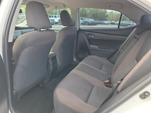 Used 2019 Toyota Corolla LE FWD image 13