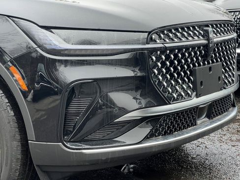 New 2026 Lincoln Nautilus Premier w/ Equipment Group 102A image 2