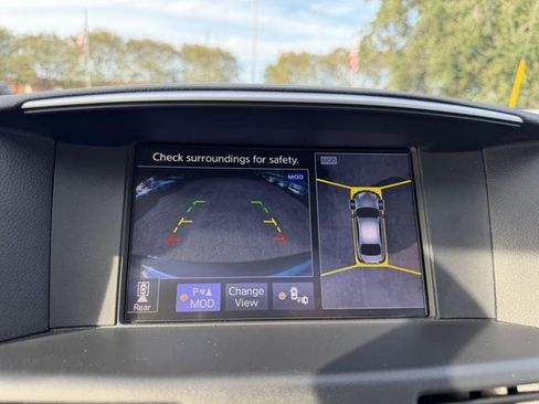 Used 2019 INFINITI Q70 Luxe w/ Proactive Package image 28