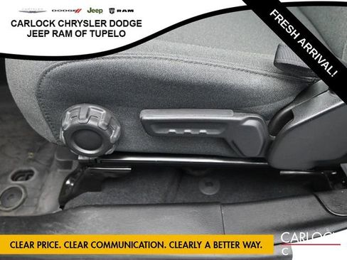 Used 2024 Jeep Wrangler Sport image 15